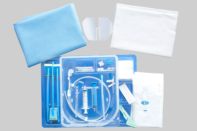 Central venous catheter kit